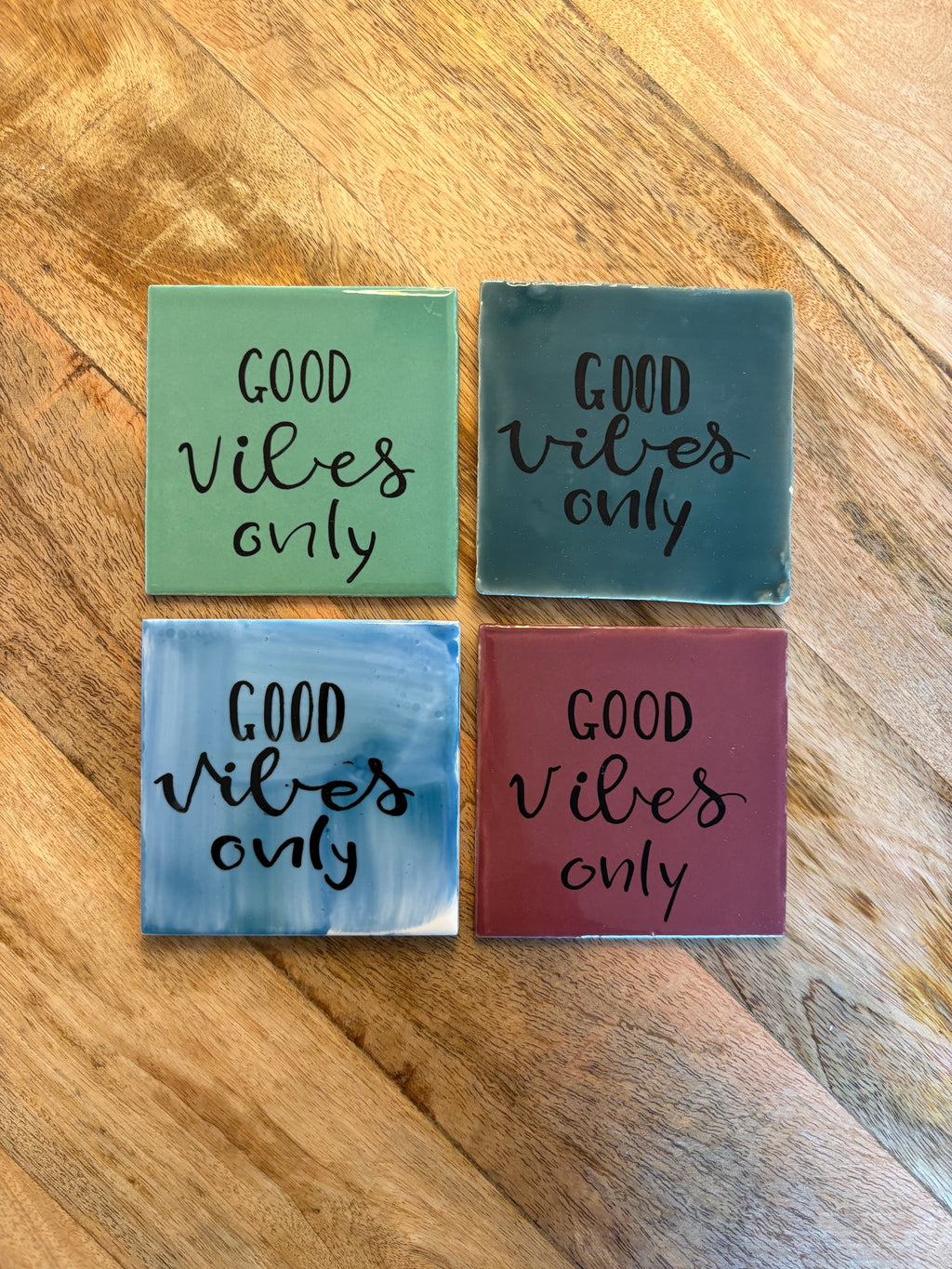 Tegeltje 'good vibes only'